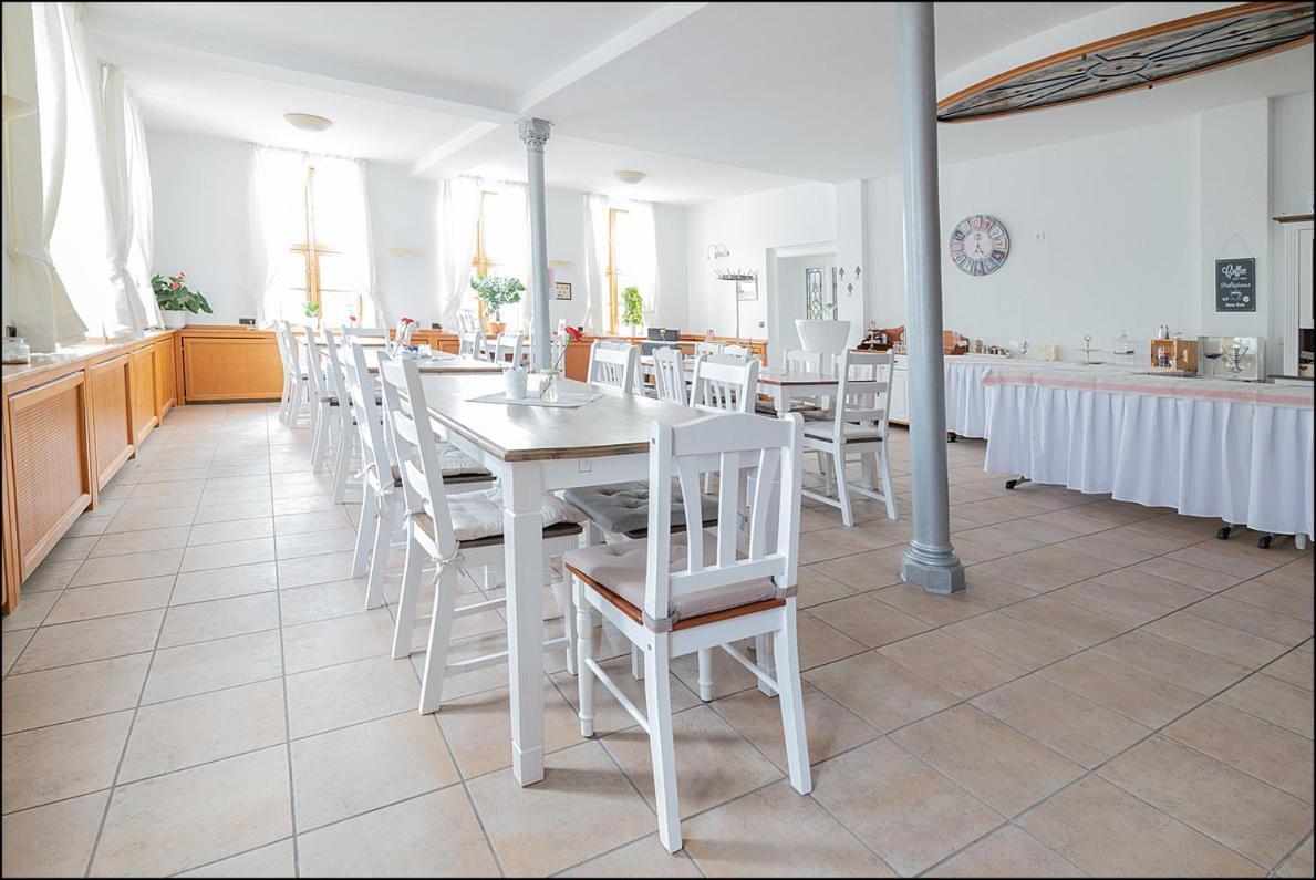 Markt Eins Gaestezimmer Schoppenstedt Ngoại thất bức ảnh