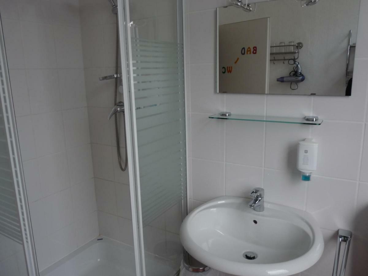 Markt Eins Gaestezimmer Schoppenstedt Ngoại thất bức ảnh